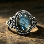 Anillo de estilo antiguo de labradorita 