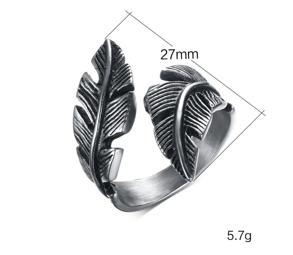Anillo ajustable con pluma plateada