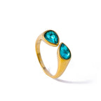 Anillo de gota de agua con perla de color azul claro