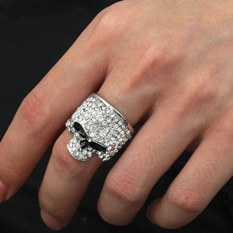 Anillo con Cabeza de Calavera de Strass