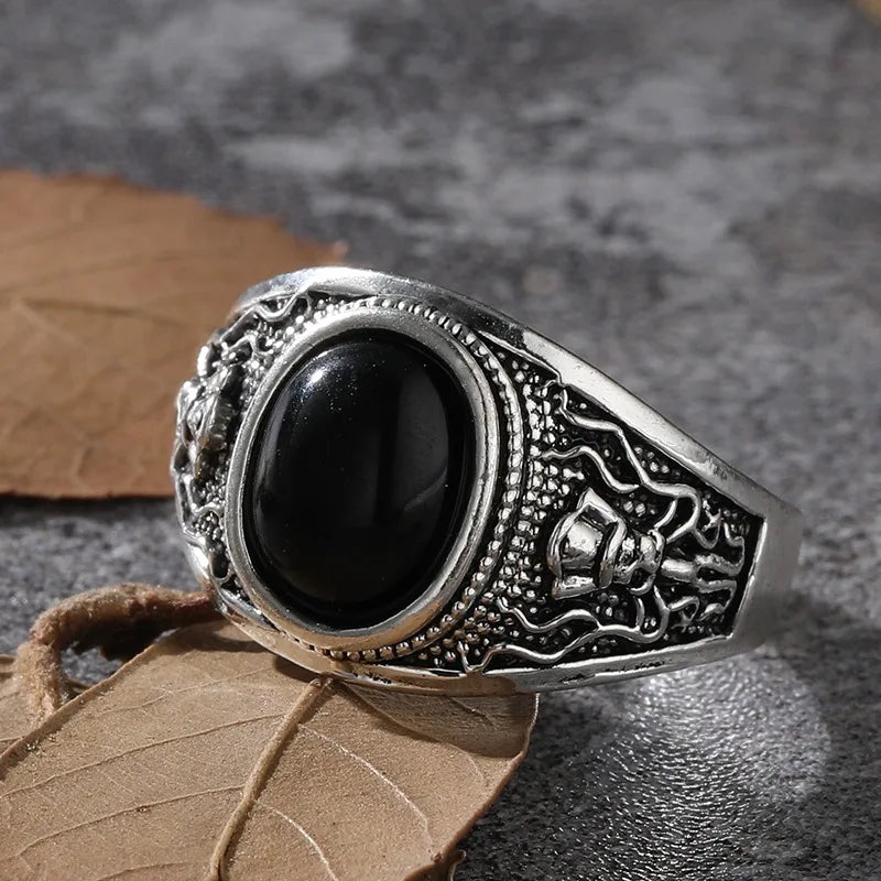 Anillo de calavera pirata