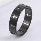 Anillo con cruz calada negra