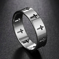 Anillo con cruz calada de plata
