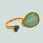 Anillo con Gota de Agua en Piedra Natural y Circonio