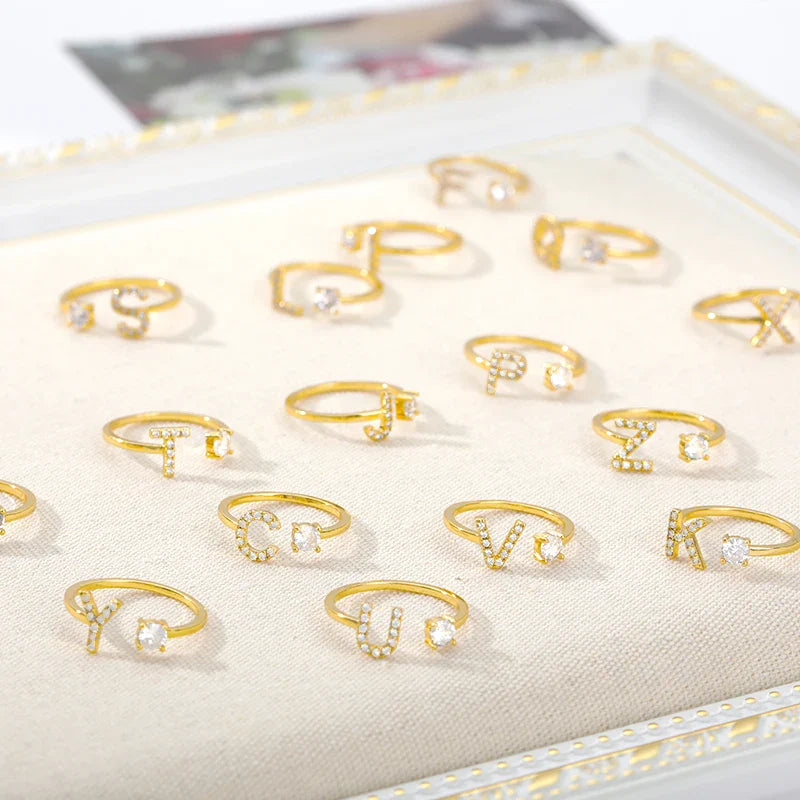 Anillo personalizado con inicial