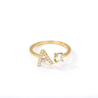 Anillo personalizado con inicial a