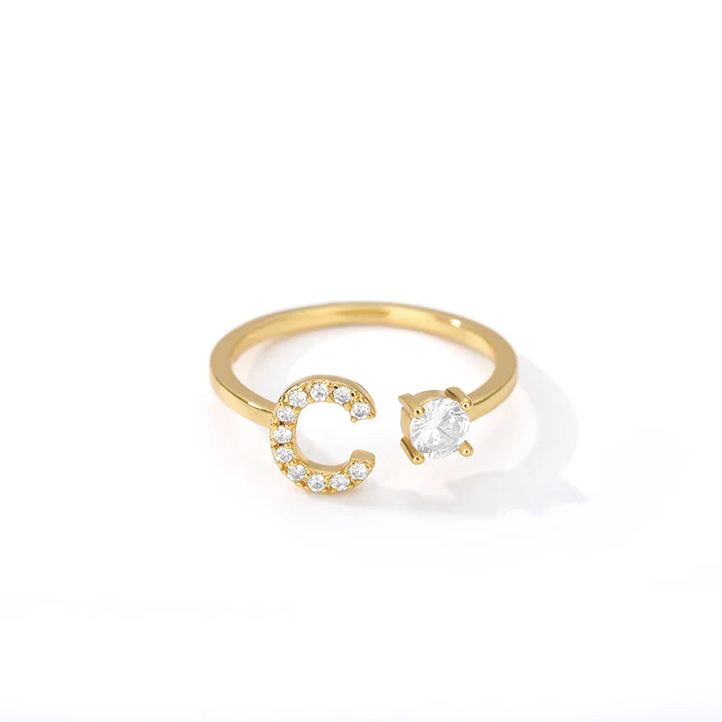Anillo personalizado con inicial c