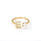 Anillo personalizado con inicial e
