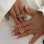 Anillo con Perlas Plateadas o Doradas oro