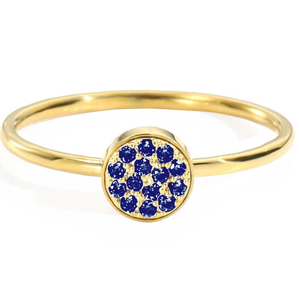 Anillo con pequeñas piedras de nacimiento redondas para mujer septiembre
