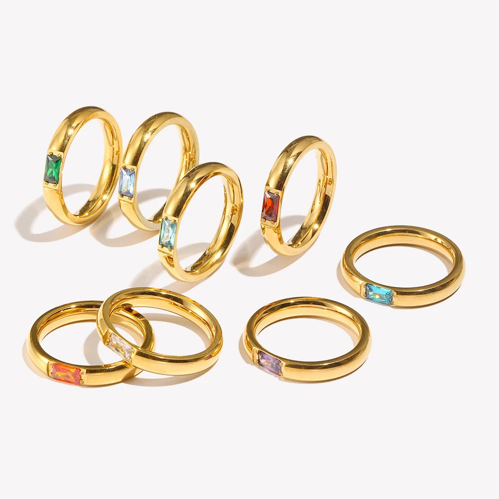 Anillo con piedra de nacimiento engastada para mujer