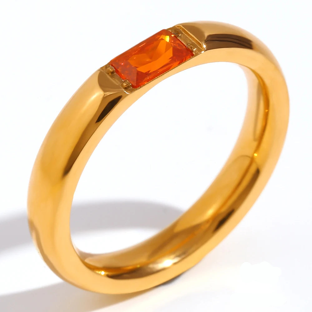 Anillo con piedra de nacimiento engastada para mujer julio 