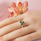 Anillo con Trébol de 3 Hojas en Circonita Verde