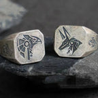 Anillo cuadrado de estilo egipcio Anubis