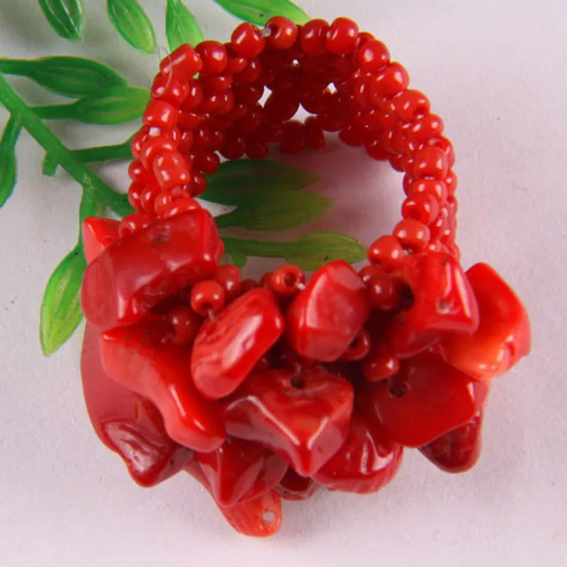Anillo de coral rojo