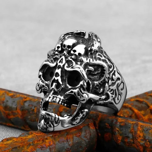 Anillo de Calavera de Plata