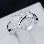 Anillo delfín y corazón