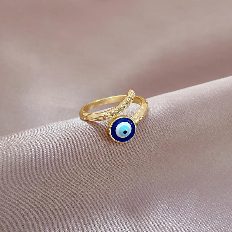 Anillo de Protección Ojo Azul y Circonio