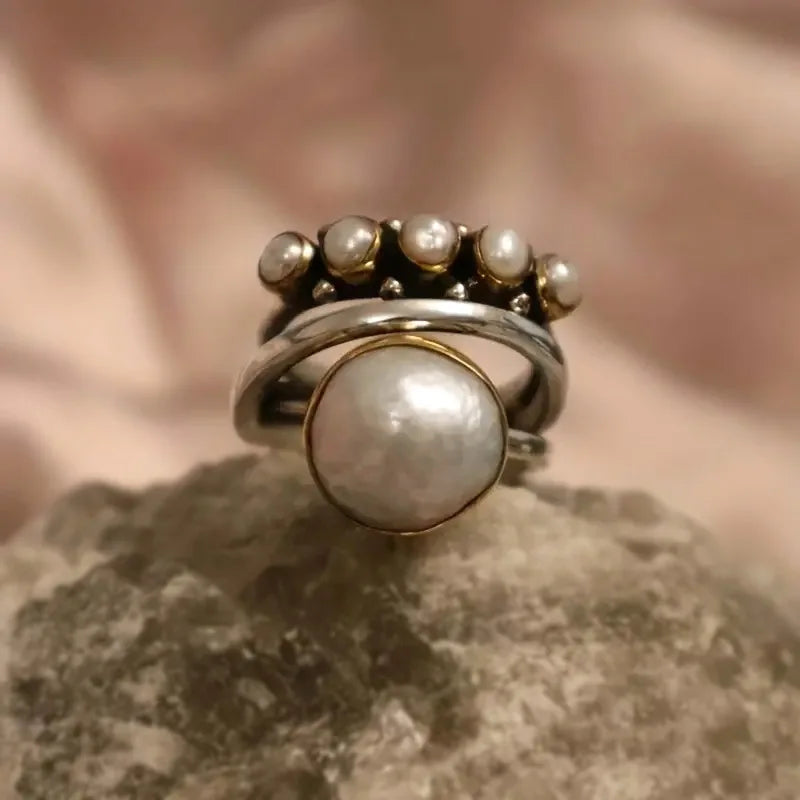 Anillo de estilo vintage con perla