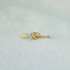 Anillo elegante con lazo