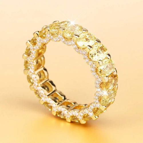 Anillo de circonio brillante de círculo completo 