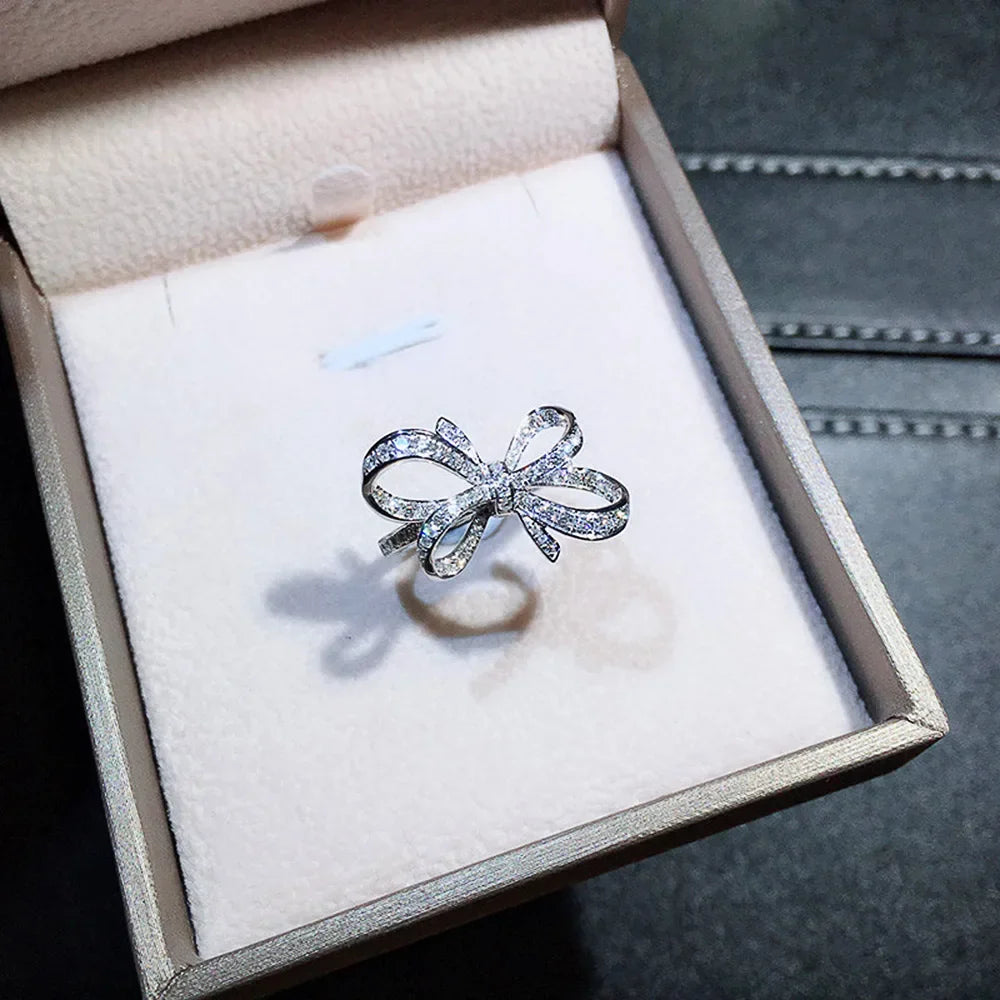 Anillo de mujer lazo de pajarita 