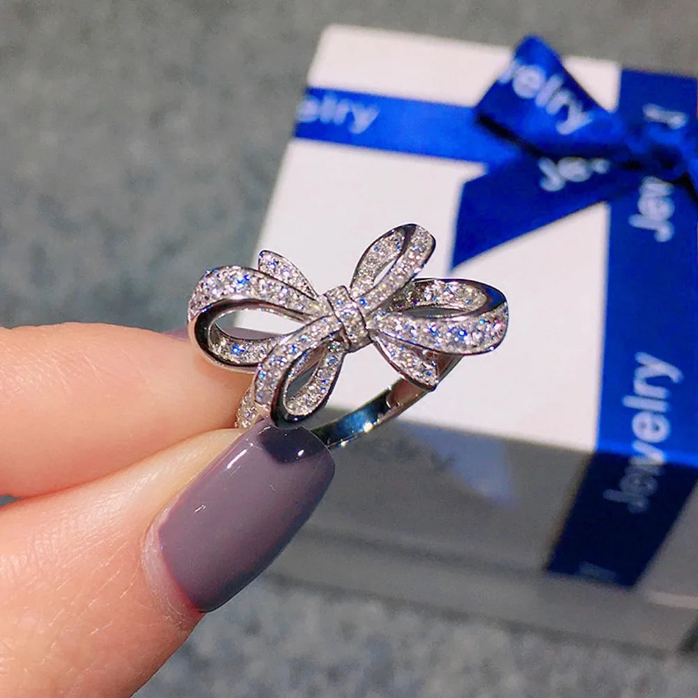 Anillo de mujer lazo de pajarita