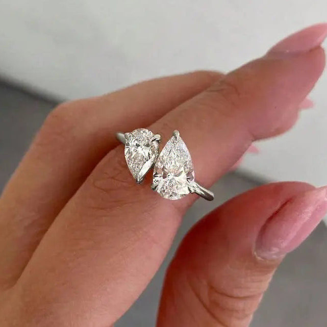 Slim ring with double crystal teardrop in silver