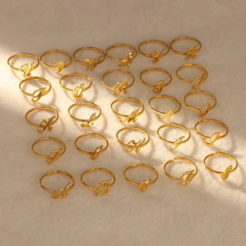 Anillo fino personalizado con inicial