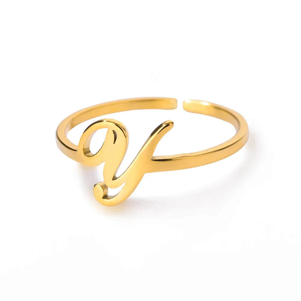 Anillo fino personalizado con inicial y