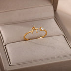 Anillo fino para mujer personalizado con inicial a