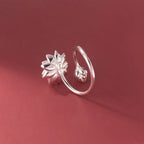 Anillo Flor de Loto Blanco Mujer