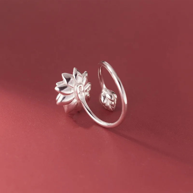 Anillo Flor de Loto Blanco Mujer