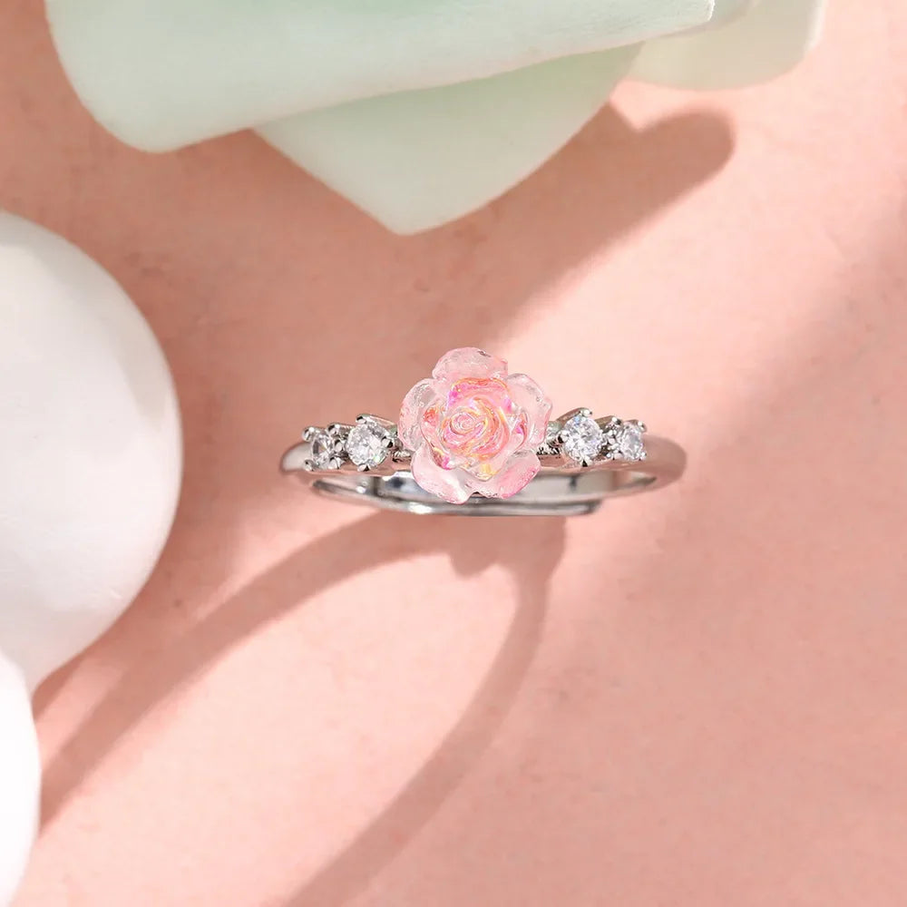 Anillo flor de rosa translúcida