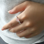 Anillo flor de rosa translúcida