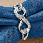 Majestic infinity ring set with crystal