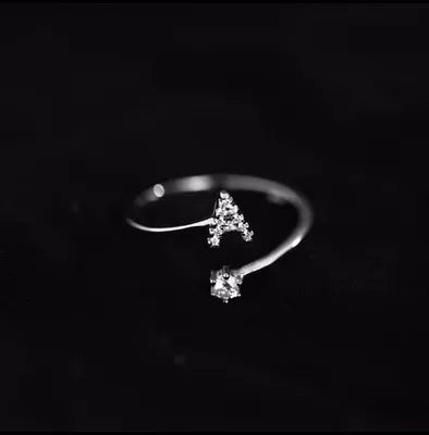 Anillo inicial para mujer a