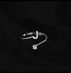 Anillo inicial para mujer j