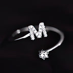 Bague initiale femme - lettre m