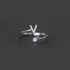 Anillo inicial para mujer v