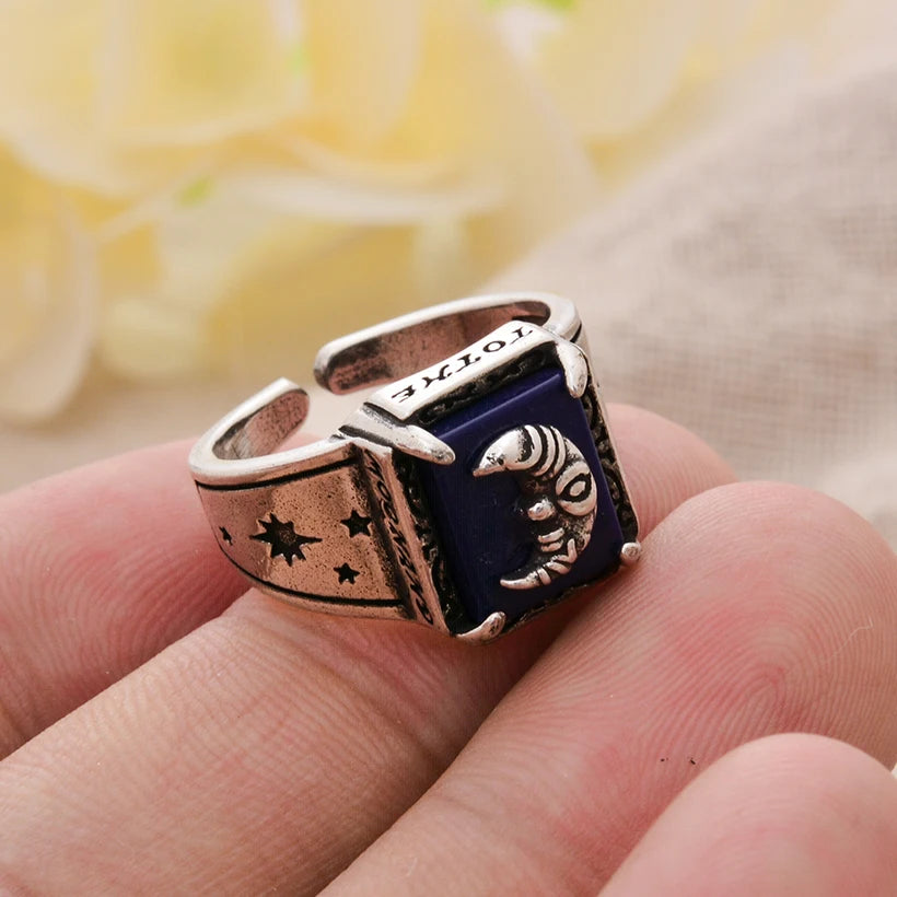 Anillo ancho de media luna esculpido de estilo místico