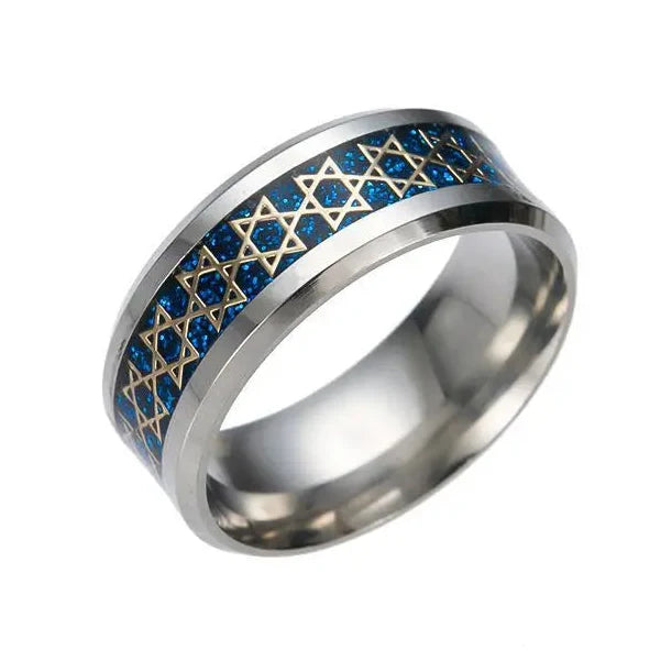 Anillo ancho para hombre con <span data-glossary-id="etoiles-de-david">estrellas de David</span> símbolo judío azul