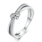 Anillo con lazo y strass plata
