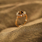 Anillo de Oro con Ojo de Tigre para Mujer
