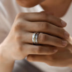 Anillo abierto en forma de pluma