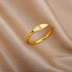 Anillo para mujer inicial