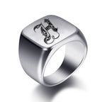 Anillo ancho para hombre inicial h