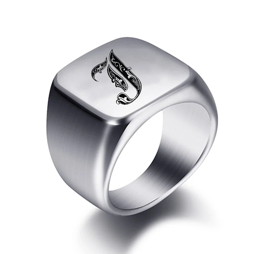Anillo ancho para hombre inicial j