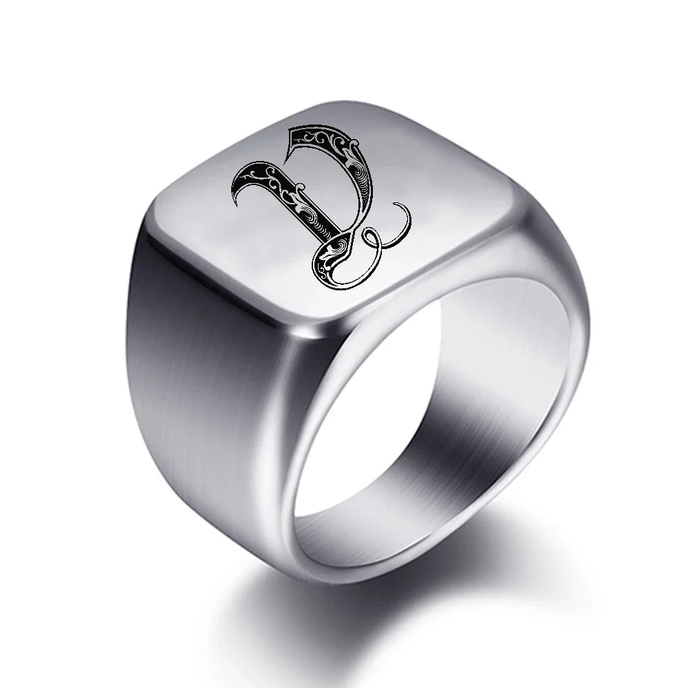 Anillo ancho para hombre inicial y