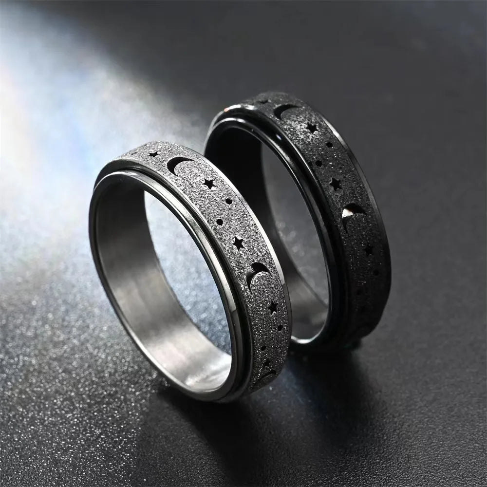 Anillo giratorio con lunas crecientes para hombre negro